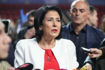 Саломе Зурабишвили побеждает на выборах президента Грузии