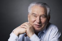 ЕГО НАЗЫВАЮТ ДУХОВНОЙ ОПОРОЙ НАРОДА. В ТНУ прошла конференция, посвящённая 90-летию   Чингиза Айтматова