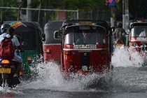 На севере Шри-Ланки два человека погибли, 86 тысяч пострадали от наводнения, вызванного проливными дождями
