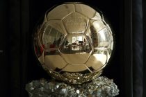 Церемония вручения награды «Золотой мяч»  лучшему футболисту мира  состоится в Париже