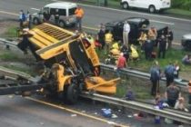 В США разбился автобус с детской футбольной командой