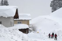 В Австрии и Германии семь человек погибли из-за снегопада