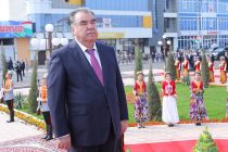 Открытие Государственного флага Республики Таджикистан в Бободжон Гафуровском районе