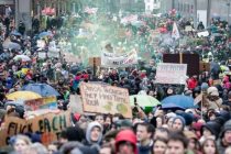 Около 12 тыс. учащихся в Бельгии приняли участие в забастовке против изменения климата