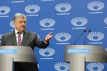 Зеленский не пришел на дебаты с Порошенко