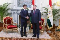 Лидер нации Эмомали Рахмон встретился с Министром иностранных дел Республики Кыргызстан Чингизом Айдарбековым