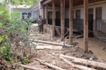 Глава Согдийской области посетил районы, пострадавшие от наводнения