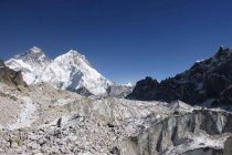 Ученые выяснили, что ледники в Гималаях стали таять в два раза быстрее