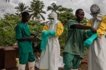 ВОЗ: Вспышка заболевания Эболой впервые вышла за границы Конго