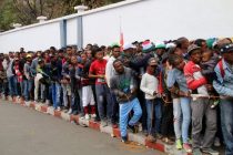 В столице Мадагаскара не менее 15 человек погибли в давке на стадионе