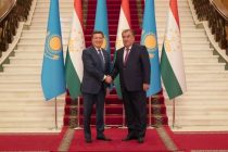 «КАЗИНФОРМ»:  в  рамках официального визита Премьер-Министра РК Аскара Мамина в Таджикистан были подписаны 11 документов, направленных на укрепление  двустороннего  сотрудничества