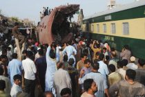 СМИ: в Пакистане девять человек погибли при столкновении пассажирского и товарного поездов