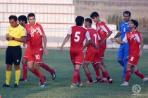 Молодежная сборная Таджикистана (U-18) по футболу провела контрольный матч с ЦСКА «Памир»