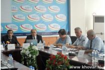 Таджикские дехкане и предприниматели сталкиваются с проблемами нехватки техники и необходимых знаний