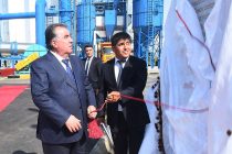 Глава государства Эмомали Рахмон открыл ЗАО «Асфальтобетонный завод» в городе Душанбе