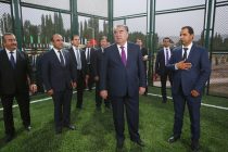 Президент страны Эмомали Рахмон открыл Спортивный комплекс и баню в Ховалингском районе