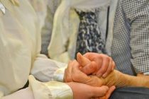 Минтруд России  советует регионам страны способствовать появлению приемных семей для пожилых