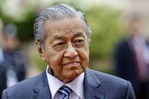 94-летний премьер Малайзии заявил о готовности работать еще три года