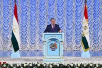 Лидер нации Эмомали Рахмон: «Сегодня мир нас знает и признает под названием «таджики», наше государство — под названием «Таджикистан», а наш язык — под названием «таджикский язык»