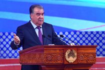 Речь Лидера нации Эмомали Рахмона на встрече с руководителями и активистами Федерации независимых профессиональных союзов Республики Таджикистан