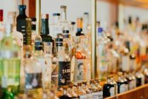 ВОЗ: россияне стали почти в два раза меньше пить и значительно дольше жить
