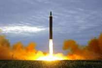 Минобороны Японии: ракета КНДР достигла высоты 900 км и могла разделиться на две части