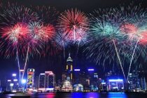 В Гонконге отменили новогодний салют из-за угрозы беспорядков