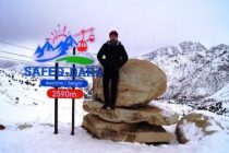 Для иностранных студентов, обучающихся в Таджикистане, организовали поездку в «Сафед-Дару»