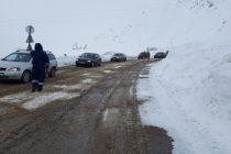 О чём стоит помнить водителям в туман и гололед, которые в Таджикистане продлятся до 9 января