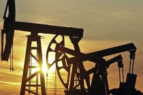 Цена нефти Brent опустилась ниже $54