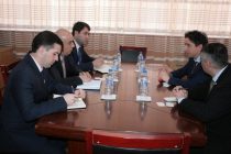 Диловар Кодирзода провел встречу с новым Послом Соединенного Королевства Великобритании и Северной Ирландии в Таджикистане