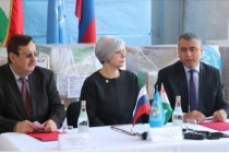 Таджикистану переданы 2 тонны медикаментов