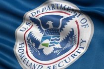 Министерство национальной безопасности США предупреждает, что террористы могут воспользоваться пандемией COVID-19