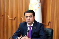 Рустами Эмомали на первой сессии Маджлиса народных депутатов города Душанбе выдвинут в члены Маджлиси милли Маджлиси Оли Республики Таджикистан