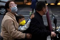 В Китае за сутки выявили минимальное число случаев заражения коронавирусом
