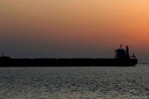 Саудовские танкеры изменят маршрут в случае запрета США на импорт нефти