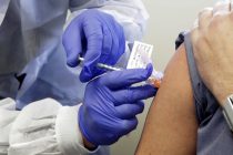 В США УСПЕШНО ИСПЫТАЛИ ВАКЦИНУ НА ЛЮДЯХ. Ранее Трамп обещал, что американская вакцина будут доступна всем странам по небольшой цене