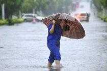 Китае дожди вызвали наводнения