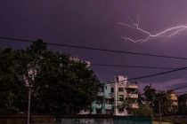 В Индии за один день от ударов молний погибли более 100 человек