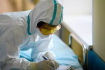 Итальянский вирусолог: коронавирус ослабевает, второй волны пандемии осенью может не быть