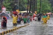 СМИ: число жертв наводнений в Индии достигло 470
