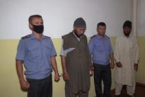 ПОЙМАНЫ  С ПОЛИЧНЫМ. Органами внутренних дел в районе Носири Хусрав задержаны два афганских наркоконтрабандиста
