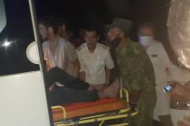 В Душанбе спасатели вытащили из-под трехметровой бетонной плиты 29-летнего мужчину