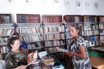 В Таджикистане библиотечные фонды пополняют новой литературой проведением акции «Караван книги-2020»