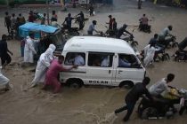 Число погибших из-за ливней в пакистанском Карачи возросло до 47