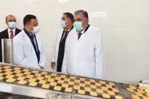 Лидер нации Эмомали Рахмон в Худжанде ввел в эксплуатацию новую технологическую линию по производству 10 видов печенья в ООО «Махмудов Г.»