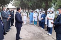 Министр здравоохранения и социальной защиты населения Таджикистана посетил центральные больницы Бохтара и Леваканда
