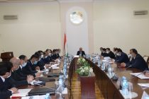 На заседании Республиканского штаба была обсуждена подготовка к проведению зимнего периода в Душанбе, городах и районах республиканского подчинения