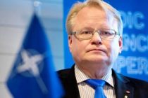 Министр обороны Швеции выступил против вступления страны в НАТО