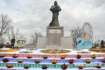 «ВОСПЕВАЮ ПРАЗДНИК НАШИХ ПРЕДКОВ, ОТ НЕГО В МОРОЗ ВЕЕТ НАВРУЗОМ». Сегодня в Душанбе торжественно отметили праздник Сада